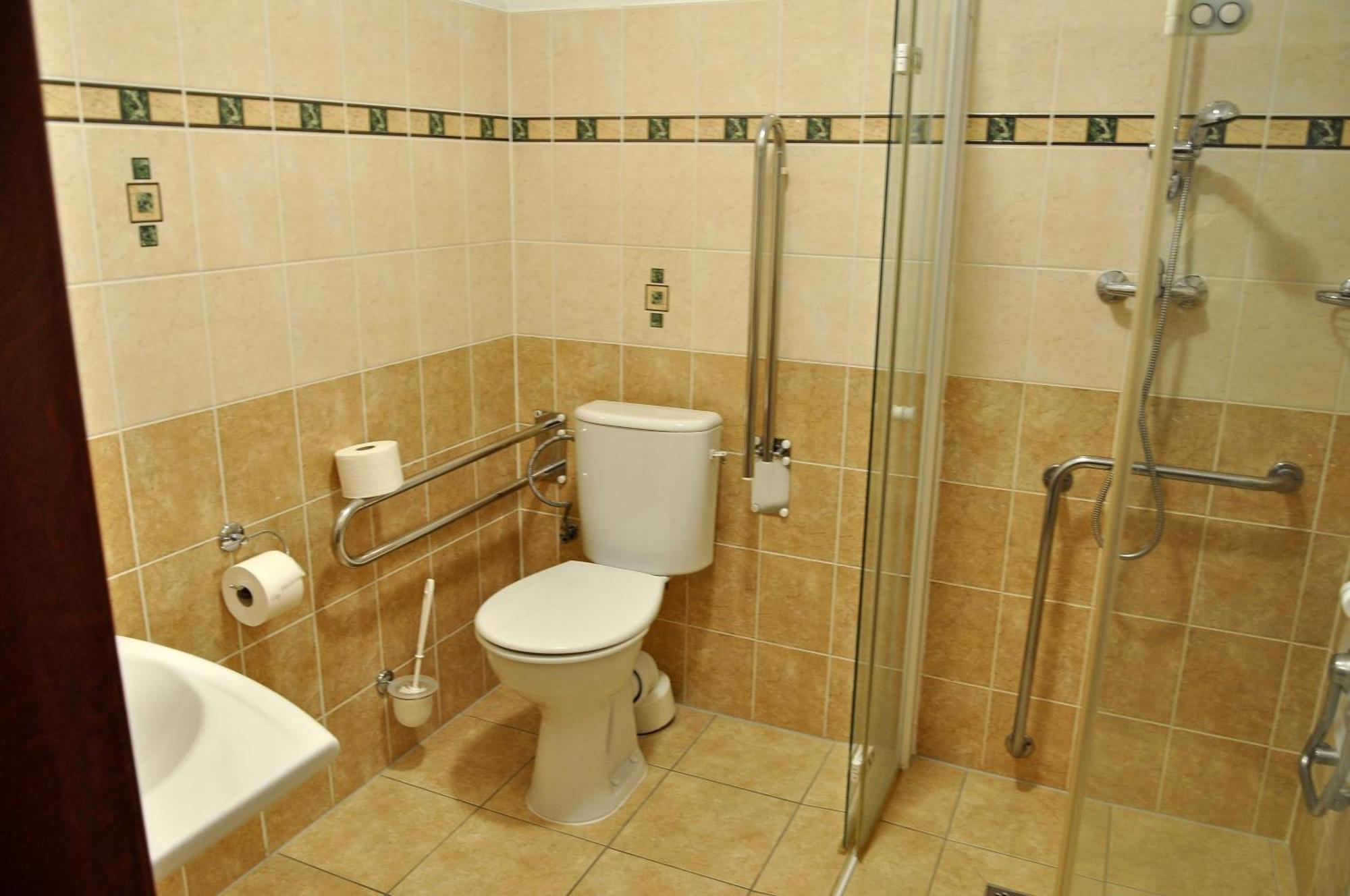 Hotel Císař Ferdinand Loket Quarto foto