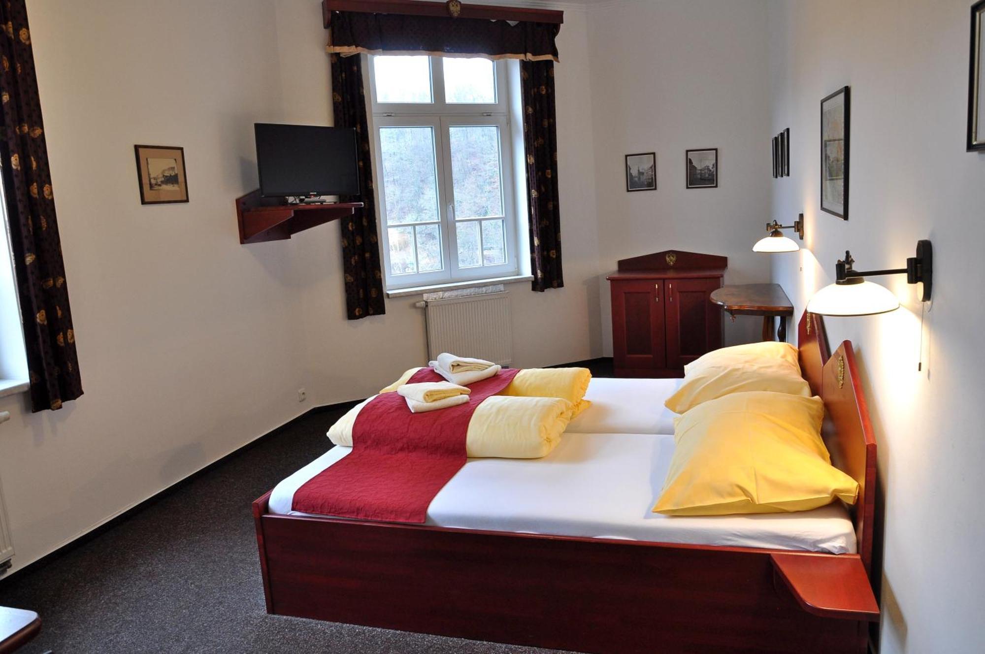 Hotel Císař Ferdinand Loket Quarto foto